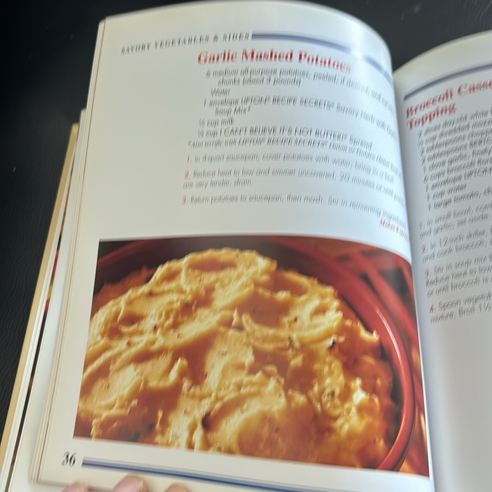 RECIPE BOOK - Picture 4 of 8